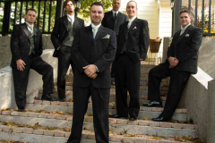 Group photo of the Jonathan and Kent Lundy and groomsmen at Lund